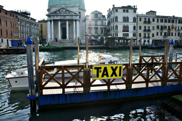 venice_taxi