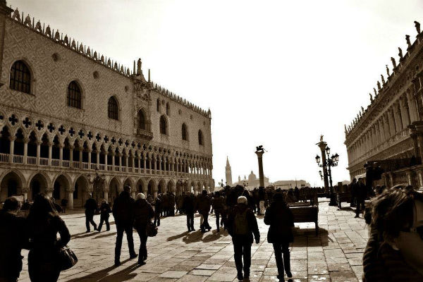 venice_square