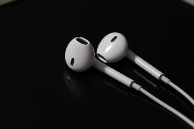 earpods-1