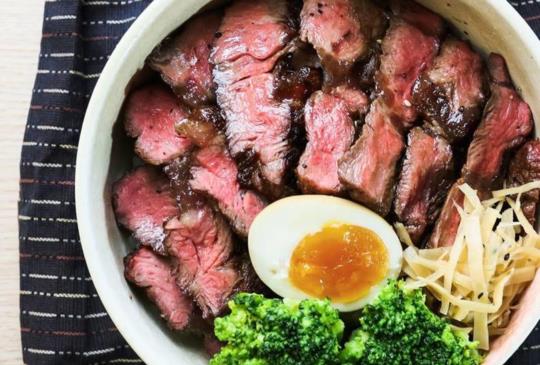 【嚴選台北5間鮮嫩多汁令你銷魂的牛排丼飯】