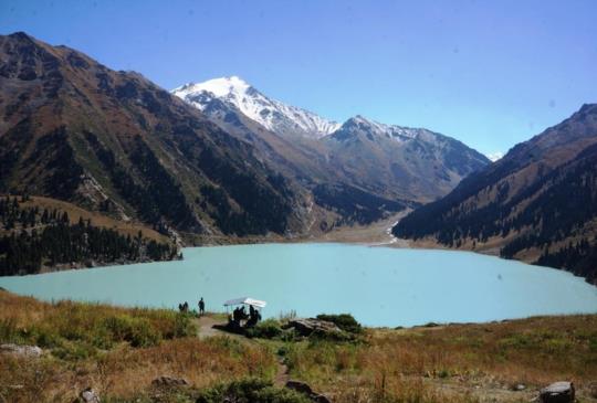 【哈薩克】「阿拉木圖」遇見天山腳下最國際化的綠色城市