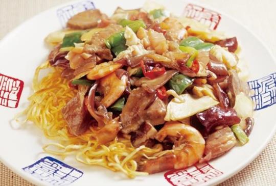 【自製美味簡單的家常菜：廣東炒麵】