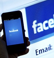 Facebook 未來改版！需使用Facebook Messenger 即時通喔！
