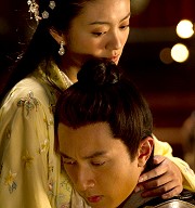 安以軒【忠烈楊家將】客串柴郡主  萬綠叢中一點紅超搶眼