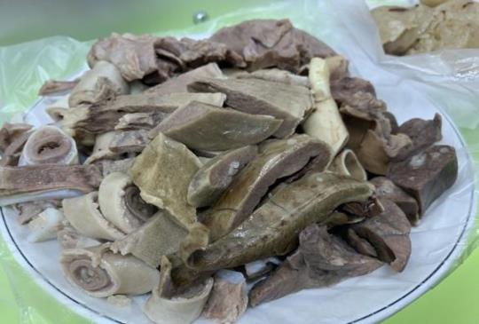 高品質平民銅板美食輕鬆享受孝三路菊姐大腸圈