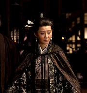 影后徐帆【忠烈楊家將】演佘太君   戲外和「兒子」鄭伊健同年