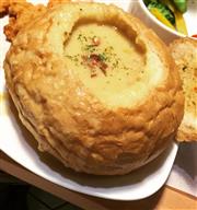 捷運行天宮站高C/P值美食【雀客咖啡經典麵包湯】