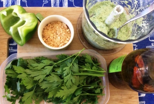 食物調理機好煮意，輕鬆拌出夏日輕食