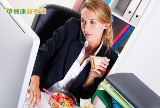 【上班族拼業績　也要好好照顧腸胃】