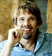 《愛在午夜希臘時》配角名氣驚人  餐桌共食星光熠熠