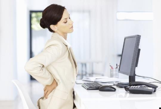 5旬婦常腰痠背痛　竟因晚期乳癌骨轉移