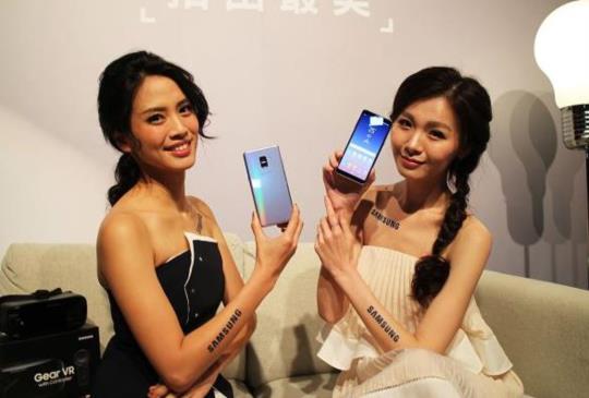 中高階三星新機 Galaxy A8 / A8+ (2018)台灣登場