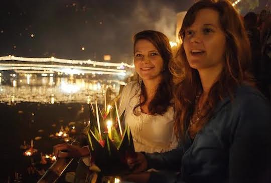 【2015泰國水燈節】5大地點浪漫11/25登場