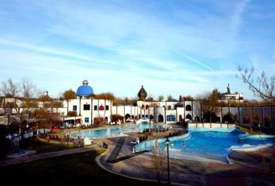 【奧地利】走進夢幻彩色城堡-百水溫泉飯店