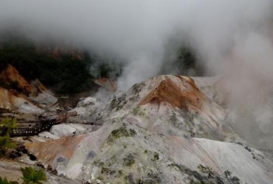 【北海道】登別地獄谷：世界珍稀的溫泉百貨公司