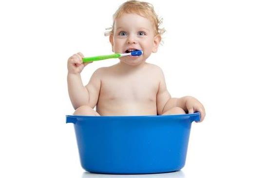 孩子齒歪、營養不良　多是乳牙期清潔不徹底
