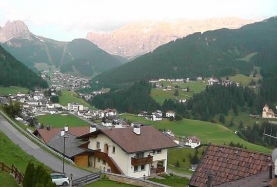 盛夏遊阿爾卑斯山-白雲巖區