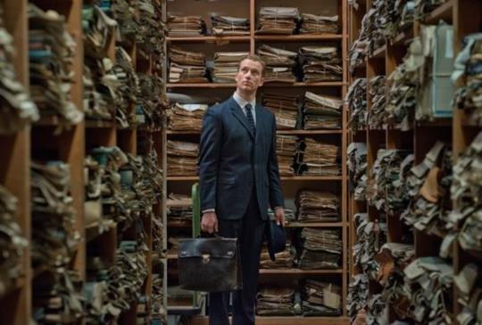 【別讓自己變成無知的小白鼠，走出《謊言迷宮》】