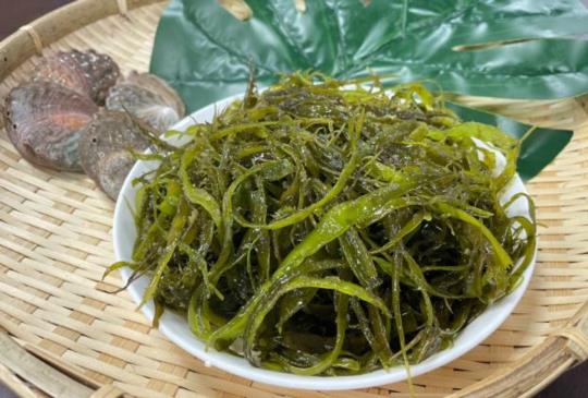 炎炎夏日來盤東北角特有的海大麵吧!