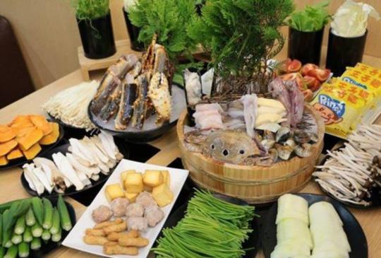 【台北‧冷風呼呼，嚴選四間必吃火鍋吃到飽】~吃到飽美食特搜