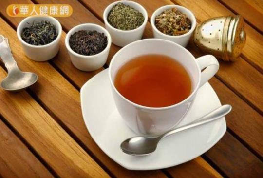 【喝茶可減重　吳明珠推薦這一味消脂茶飲...】