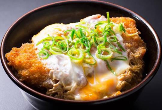 日本人氣神戶かつ丼【吉兵衛豬排蓋飯】信義Neo19卡茲炫風來襲