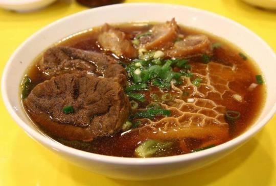 【4間宜蘭必吃美食，超用心烹煮的在地料理】～在地美食特輯