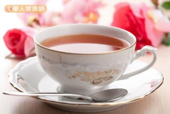 【如何讓經血排乾淨？3茶飲看對月經情況再喝！】