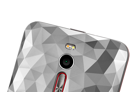 華碩 ZenFone 2 Deluxe Special Edition 晶鑽限量版悄推出
