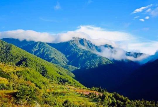 上山吹天然冷氣！炎炎夏日八大避暑勝地，讓你清涼一下！