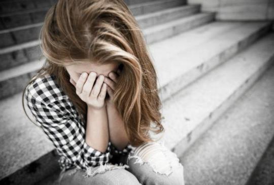 【當男人不愛了，會有這三種行為。勇敢離開錯的人，妳值得被好好疼愛】