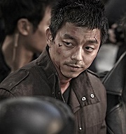 孔侑最新動作類型巨作《諜影殺機》，首度挑戰動作類型，轉型肌肉猛男搏命演出！