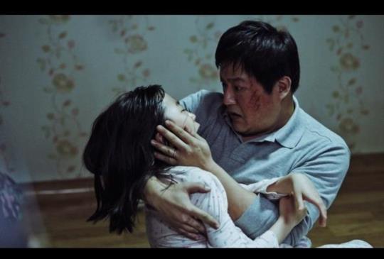 窒息的《哭聲》動腦過度 超類型電影（劇透慎入）