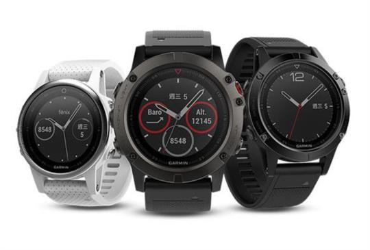 Garmin 運動腕錶 fēnix 5 系列三款台灣齊亮相，小尺寸 fēnix 5S 主打女用市場