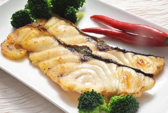 保養關節這樣吃　香煎檸檬魚食譜