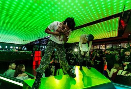【新聞】超嗨異形EDM派對在台開趴，超人氣藝人、網紅、鐵粉到場共襄盛舉！