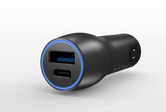 華碩發表全新雙 USB-C+A 車用快充設備