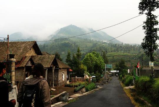 【印尼日惹】從不沈默的默拉皮火山