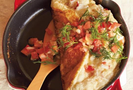 《鑄鐵鍋手作早午餐》蟹肉舒芙蕾烘蛋