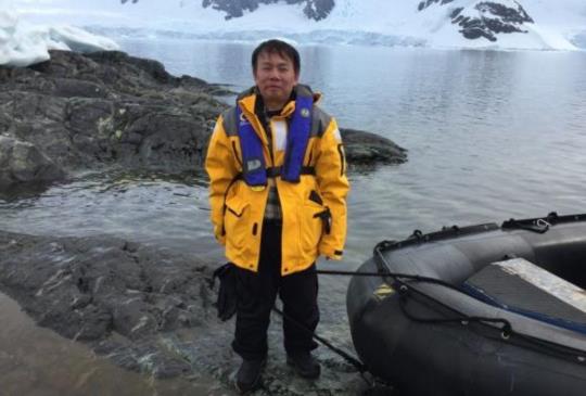 【《一個人的極境旅行──南極大陸．北極海》】~衣物篇