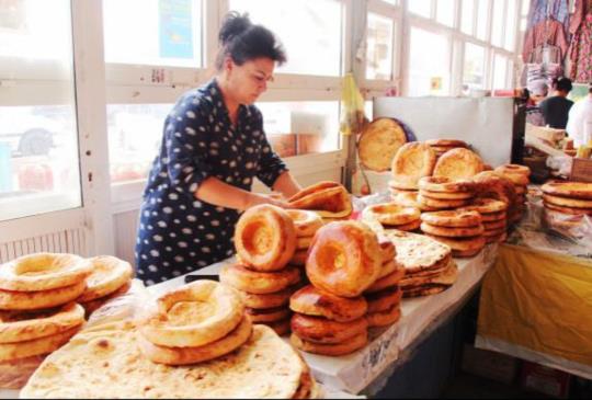 【中亞哈薩克】在奇姆肯特與粄條相遇