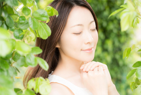 【冬天皮膚好乾燥!?療癒系保養新撇步，輕鬆封存水嫩透亮。】