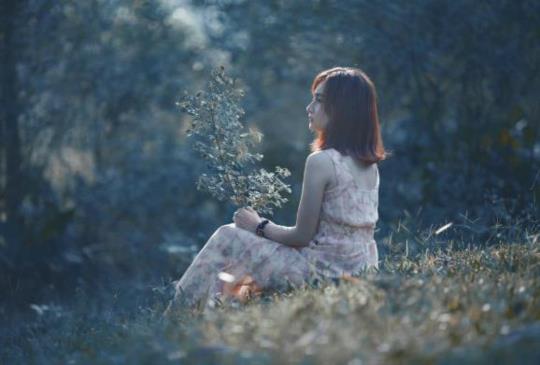 【不是你不好，是他不配擁有你的愛。三個轉身勇氣給為愛苦惱的女孩們】