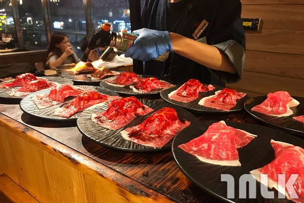 和牛涮忠孝店_200930_1.jpg