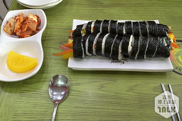 Korea restaurant 2.jpg