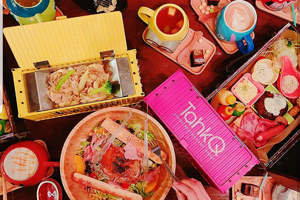 TankQ Cafe & Bar-2.jpg