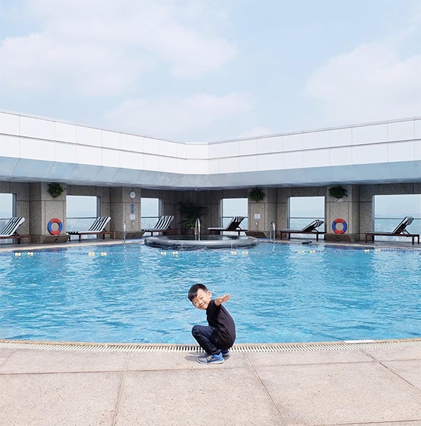 香格里拉 - sheenalovessunsets .jpg