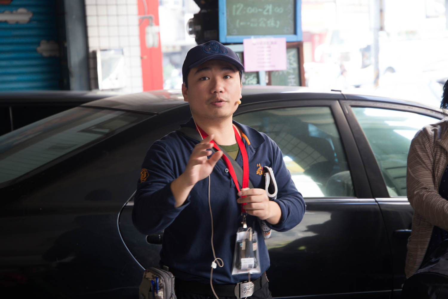 導覽老師 陳智岳 導覽老師 陳智岳