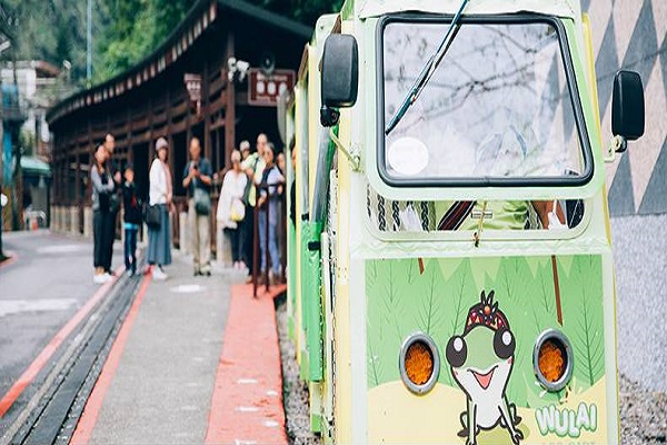 烏來台車(新北市觀光旅遊網)-1.jpg