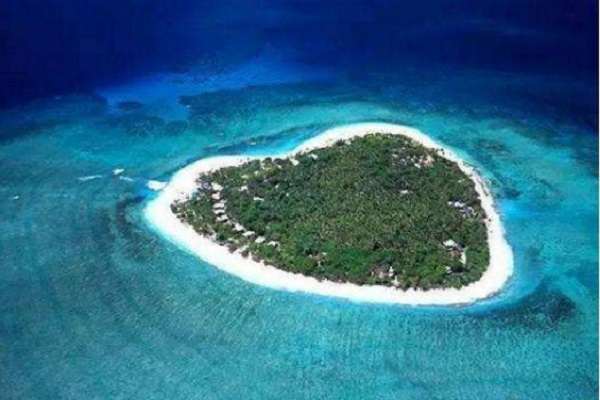 心型島(when on earth).jpg